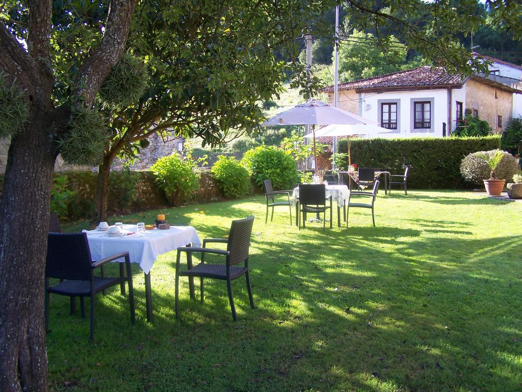 Posada De Muno Munorrodero ภายนอก รูปภาพ